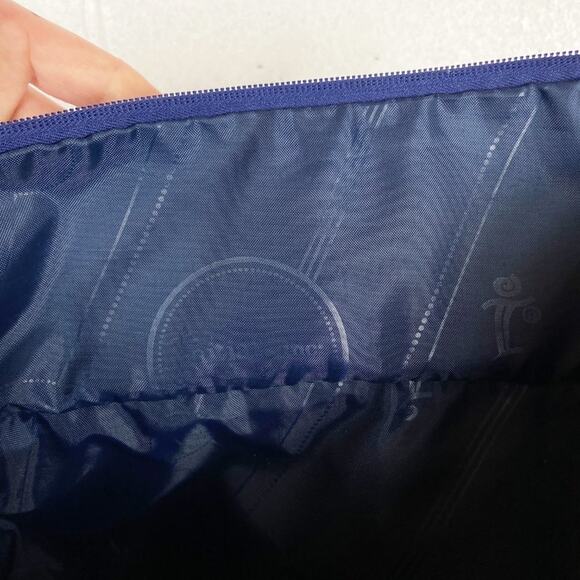 Initials Inc Beach Bag‎ Tote Navy Blue Ivory White Stripe Mesh Bottom Pockets A - Picture 3 of 15